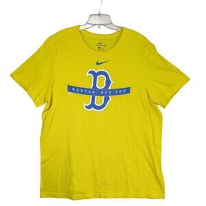 The Nike Tee Boston Red Sox Men's XL Yellow T-Shirt, MLB Baseball Sports Fan